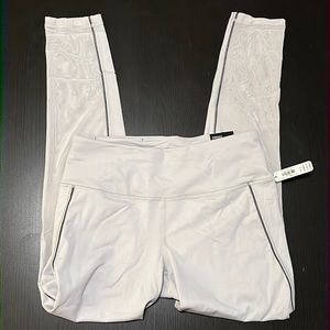 Victoria Sport Knockout Leggings